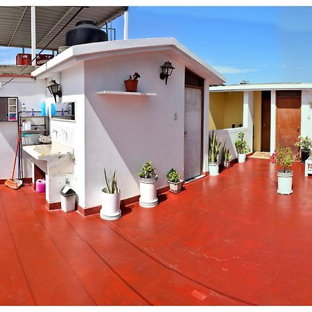 Hospedaje La Casa Blanca Urbanizacion Buenos Aires Exterior photo
