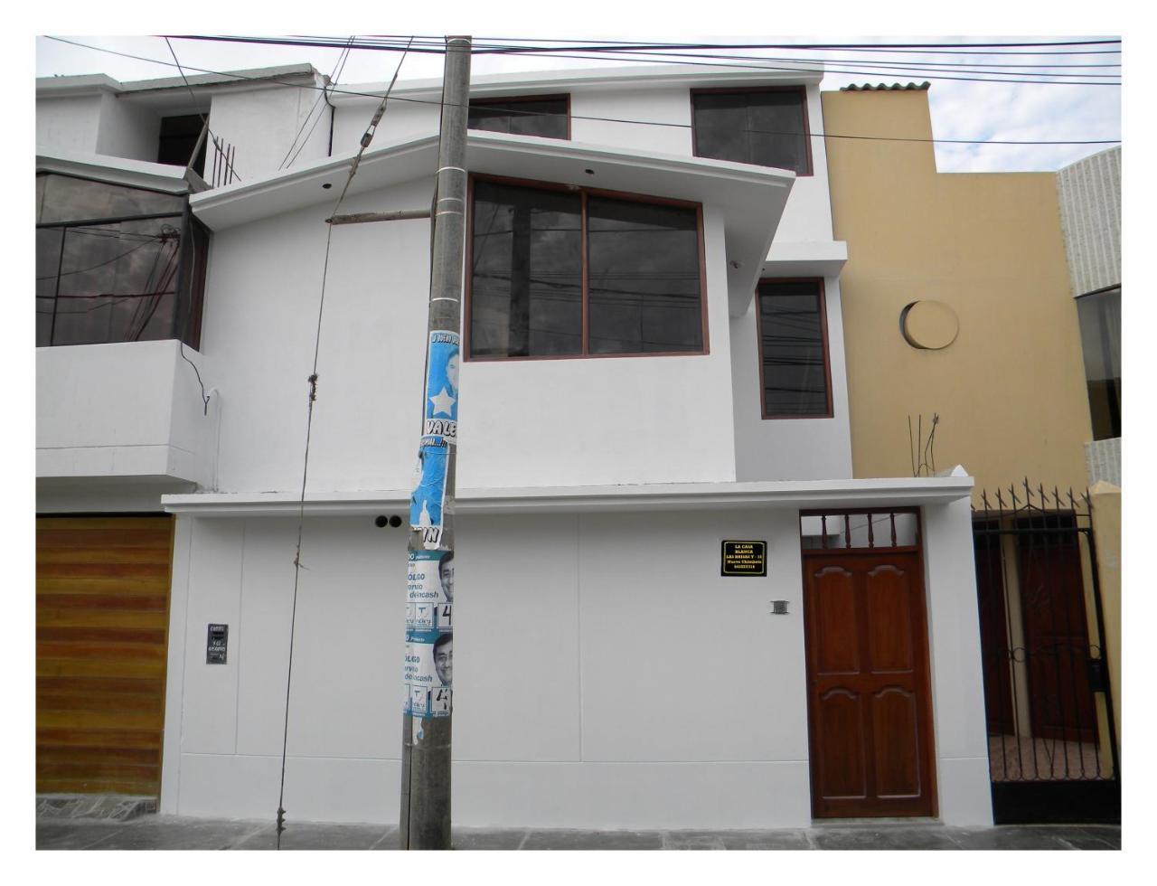 Hospedaje La Casa Blanca Urbanizacion Buenos Aires Exterior photo